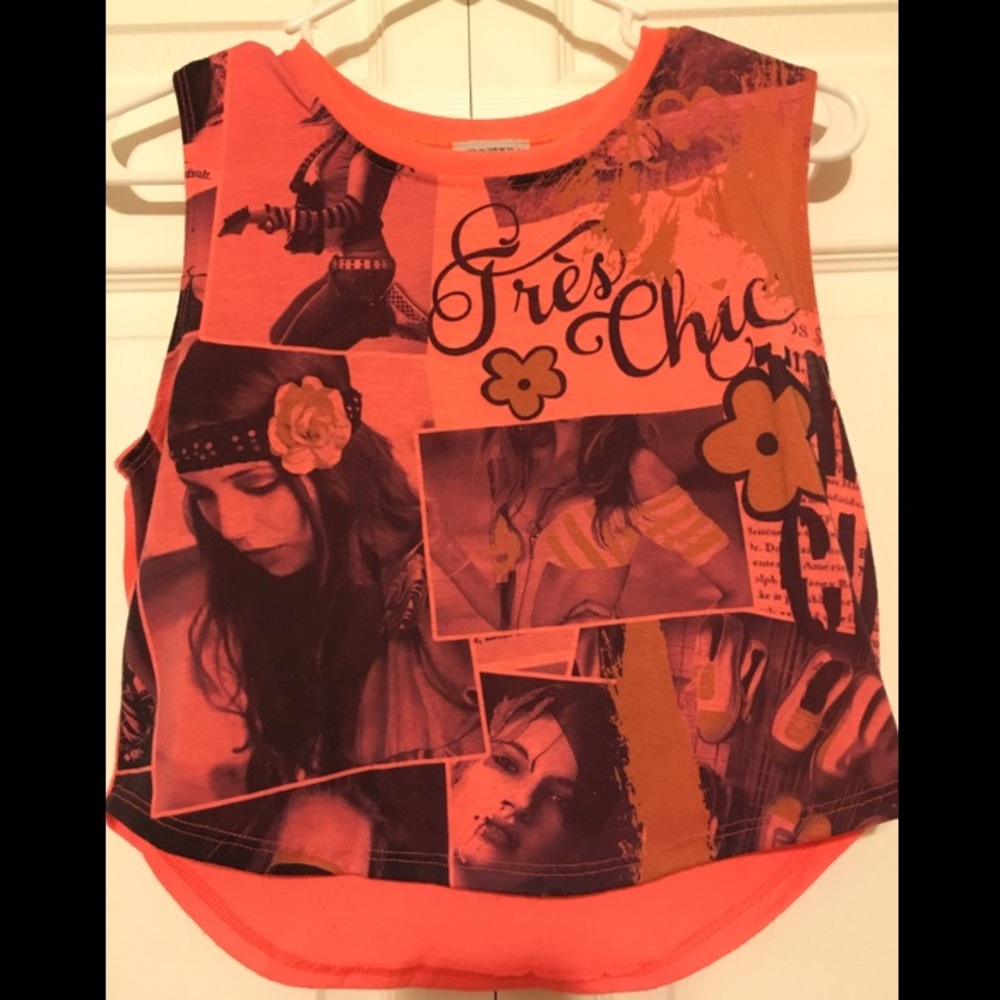 Tres Chic crop top